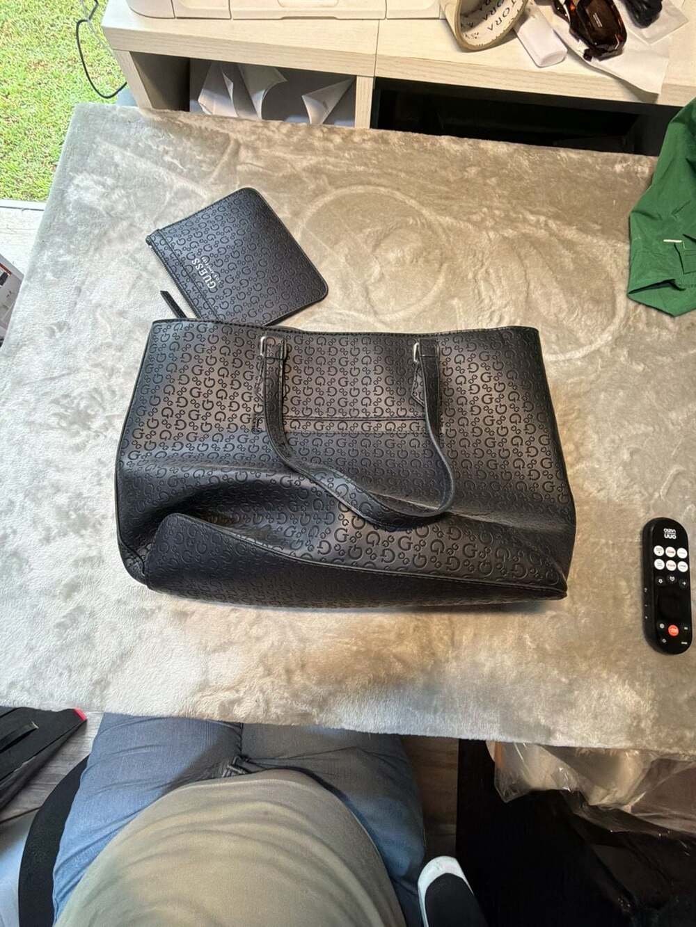 Guess Los Angeles Black Debossed G Logo Tote Bag with Matching Card Case